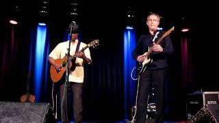 Eric Bibb & Staffan Astner - Walkin' Blues (live 2011)