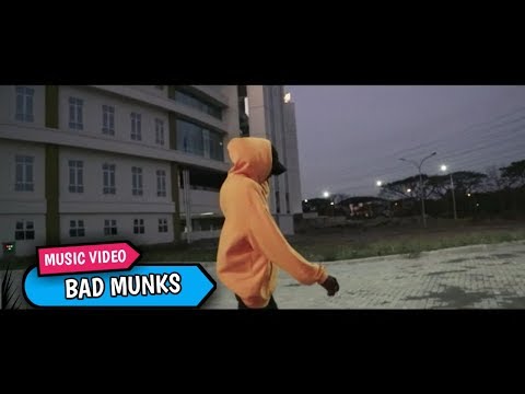 NANDOS Feat. AIL - Bad Munks ( Official Music Video )