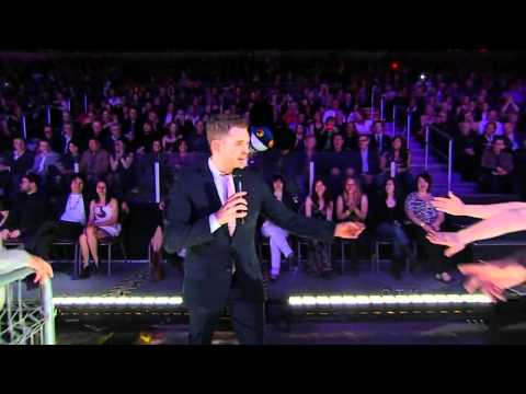 Deadmau5 Owns Michael Buble @ Juno Awards 2010