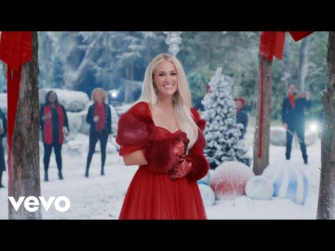 Carrie Underwood - Favorite Time Of Year (2021 Macy’s Thanksgiving Day Parade)