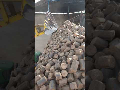 90mm biomass briquettes