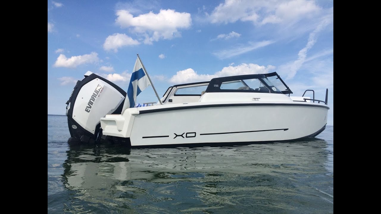XO 250 mit 300 PS E-TEC