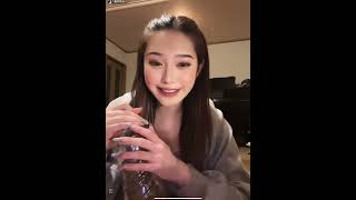 あかり　着衣巨乳生配信　TikTok  谷間チラ