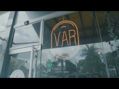 VAR — Vive Ama Ríe
