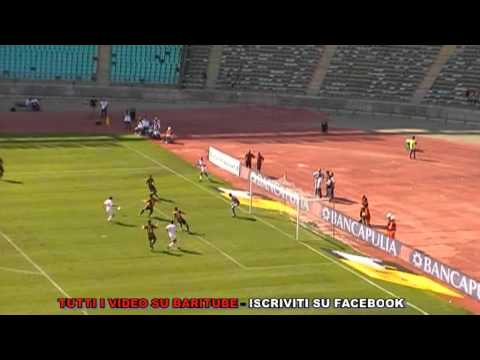 BARI - NOCERINA 1-1 BOGLIACINO INCREDIBILE OCCASIONE 17 09 11.mpg