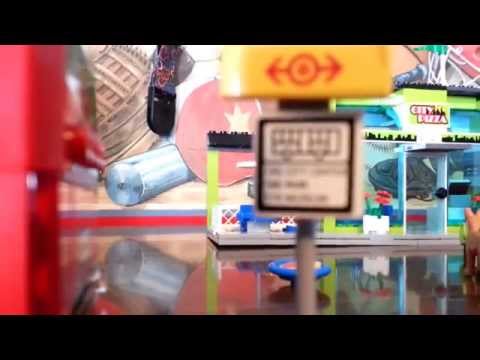 Lego City Town Square 60026 Set Review!