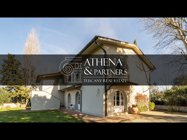 Eleganza e Panorami Incantevoli nella Campagna di Lari