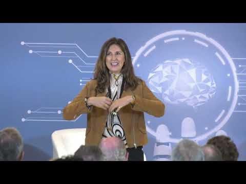 Inma Martínez, pionera tecnológica de inteligencia artificial: "La IA no sustituye el trabajo del ser humano, lo mejora"
