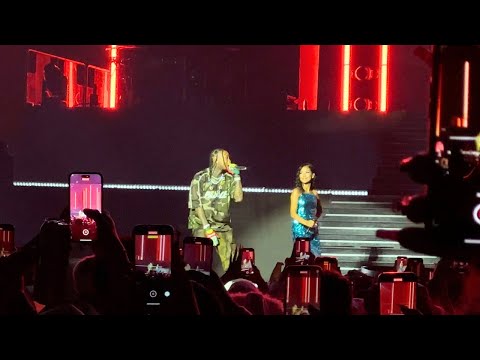 [4K] Tyga & Jhené Aiko "Sunshine" Los Angeles Live | Nicki Minaj Pink Friday 2 World Tour