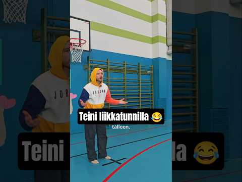 Teini liikuntatunnilla 😂 Jaa sille, kenellä on aina farkut 🤔 #hauska #huumori #koulu #teini
