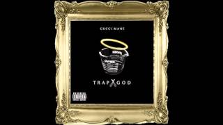 Gucci Mane - Crazy ft Waka Flocka Flame - (Trap God Mixtape)