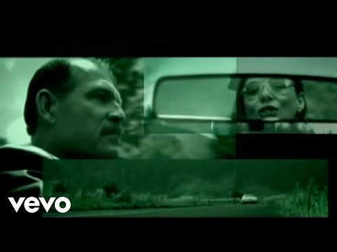 La Arrolladora Banda el Limón de René Camacho - De Mil Maneras