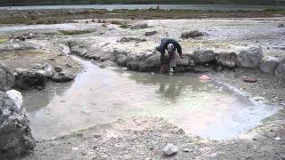 Download lagu Maradian Sidauruk. Abandoned hotspring, Simbolon-Samosir island. mp3