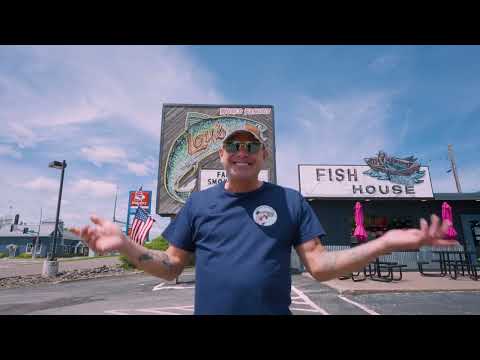 GB Leighton Gets Schooled on How Lou's Fish House Smokes Fish