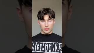 Pre-style with &#39;Sea Salt Spray&#39; and finish off with &#39;Hair Powder&#39; for a top-tier textured look