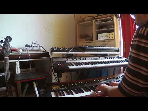 Nawak British - Piano Composition ! Sooo Goood !