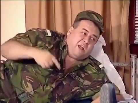 Trasnitii Sezonul 7 episodul 16 Identitati schimbate