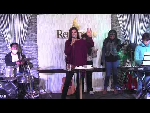 DE RODILLAS SOMOS MAS ALTOS Y MAS FUERTES