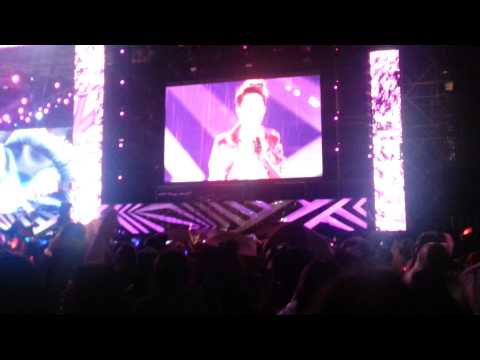 (fancam) TTS feat.Exo @ sm town in bangkok