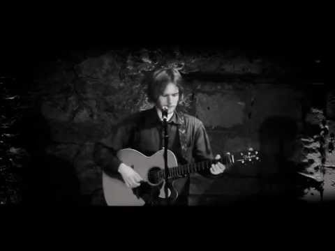 Austen George (unplugged) live in Edinburgh by John Williamson Music Productions (HD)