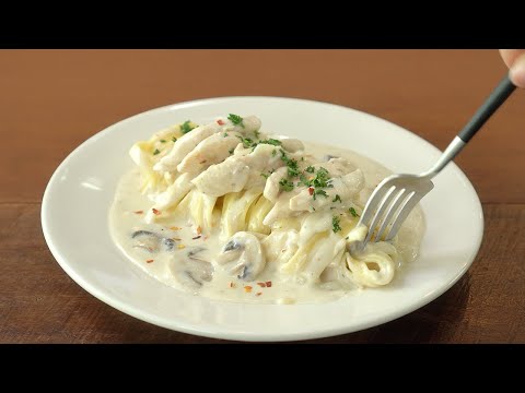 Creamy Chicken Fettuccine with Mushrooms
