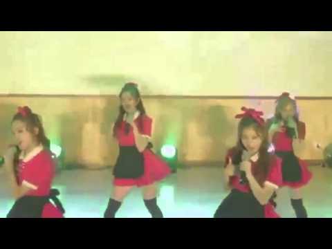 Yoo Shijin and Seo Daeyoung fanboying over red velvet