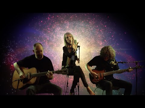 Christian Nesmith, Circe Link, Joe Giddings - Welcome To The Machine (Pink Floyd)