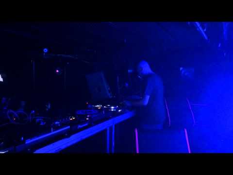 MONO JUNK (live) @ BATOFAR - Paris