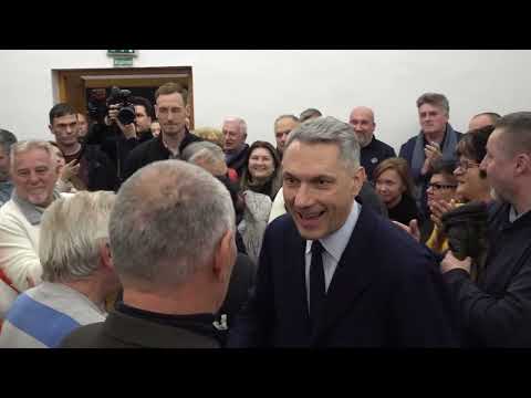 Orbán Viktor volt a meglepetésvendég Czirbus Gábor fórumán