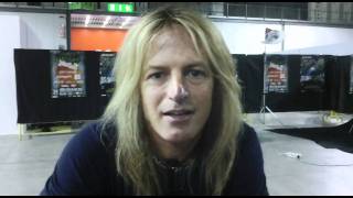 Doug Aldrich from Whitesnake, ID for italian fans @ Gods Of Metal 2011