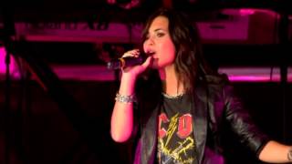 Demi Lovato - Party (Live at Wembley Arena)
