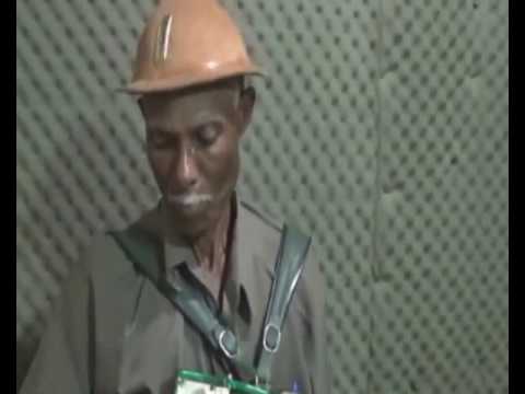 Vitrola em Vídeo - Carrapicho dos 8 Baixos | Vitrola Forrozeira - Forró pé de serra