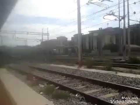 Un po tanti treni fuori stazione a Salerno (27/09/2017)