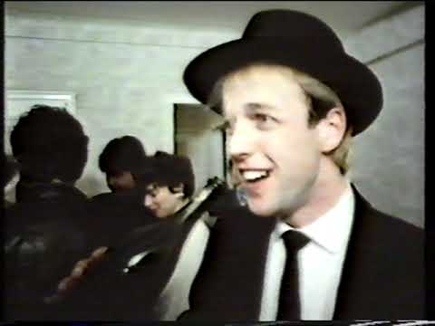 A Flock Of Seaguls   1983 02 21   Live + report @ Riverside