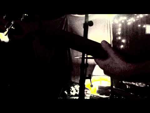 Hypochristmutreefuzz plays Dance of The Devil @ Chalet Minigolf