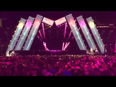 Munhoz e Mariano part. Luan Santana - Longe Daqui