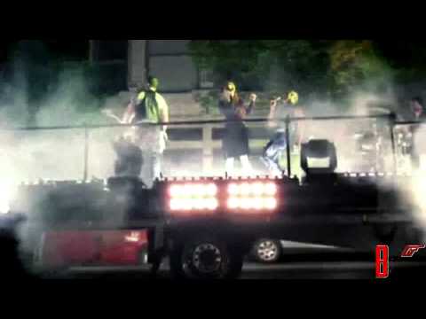 Scissor Sisters vs. Good Charlotte - Boys & Girls Fight With Fire