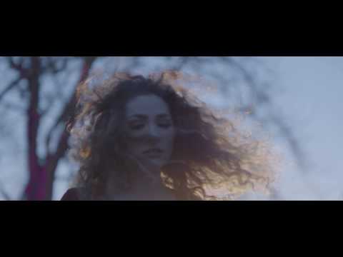 Dinoecelmaitare - Universul feat. Keed (Videoclip Oficial)