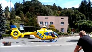 preview picture of video 'Odlet vrtulníku - Teplice nad Metují - 23.8.2014'