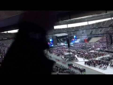 ( 190607 ) BTS 방탄소년단 - Fake love fancam in Paris @ Stade de France