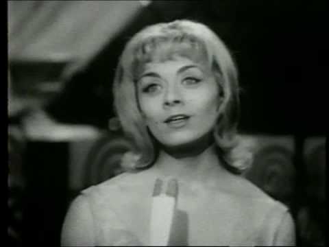 Eurovision Song Contest 1962: Isabelle Aubret sings "Un Premier Amour"