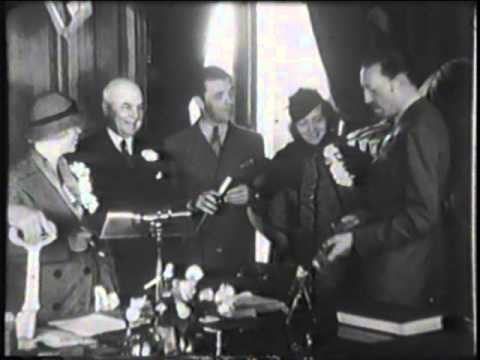 "Gold Diggers of 1933" Warner Brothers promotional tour in San Francisco