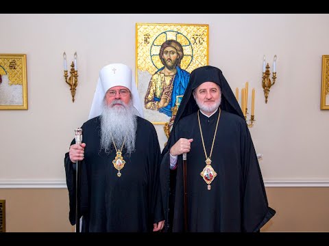 Igreja Ortodoxa Calcedoniana Grega & Russa : 25 diferenças de costumes