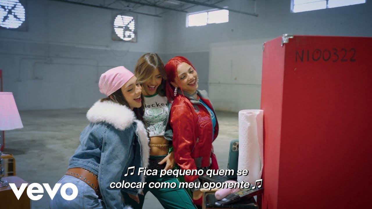 Mala, mala (De "Playback: Juntas somos uma" | Disney+ | Backstage video)