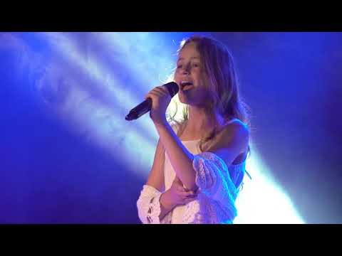 NIKOLETA AMBRAZEVIČIŪTĖ