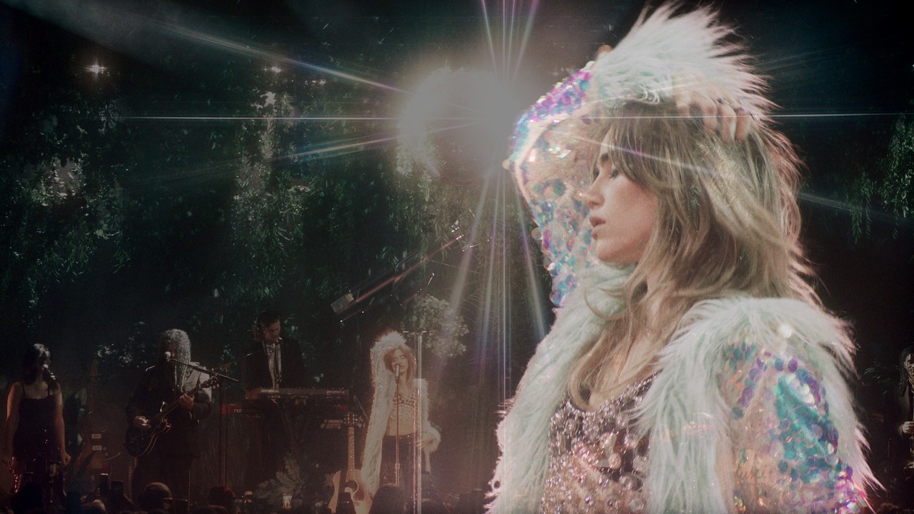 Miniature de la vidéo Suki Waterhouse Presents The Sparklemuffin Tour (Live From Brooklyn Paramount) du film Suki Waterhouse Presents The Sparklemuffin Tour (Live From Brooklyn Paramount)