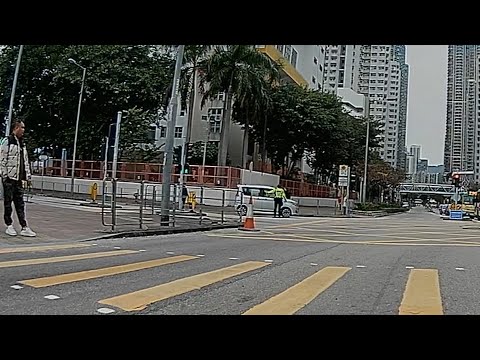 車CAM直擊 - 死咗件仲唔夠？仲嚟？ 海泓道  違例左轉 即場派彩