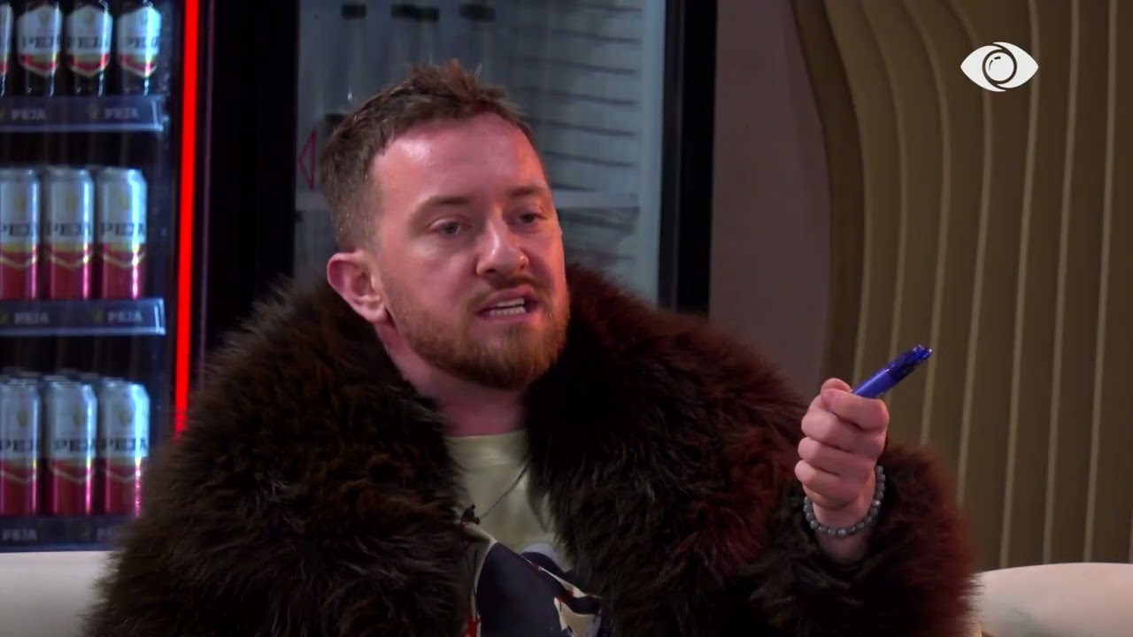 “Ty dhe Kellyn u kam kursyer…”/ Vserlo-Tirit: Sa herë të ka dërguar Rozana si satelit?