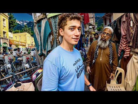 My First 24 Hours in Pakistan Shocked Me 🇵🇰