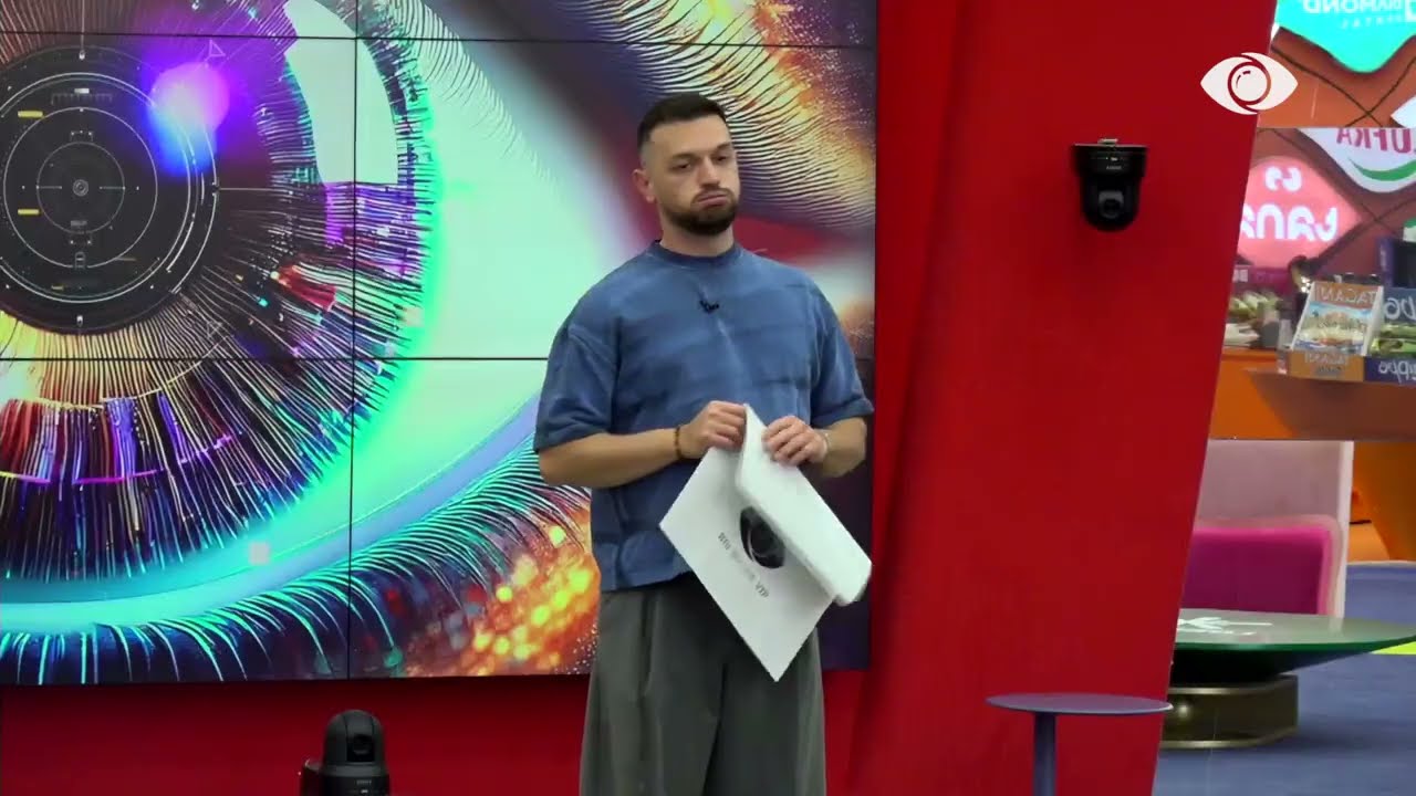 Zarf në shtëpi, Brikena duhet të zgjedhë fustanin e dasmës